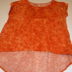 Xhilaration Pull On Casual Hi/Low Shirt Size M
